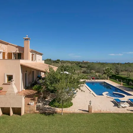 Sa Marina Villa *